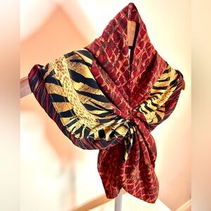 Vintage 1950’s Womens Scarf Hook And Loop Closure Abstract Animal Print Scarf